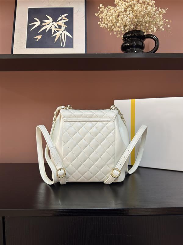 2026127213718939 750